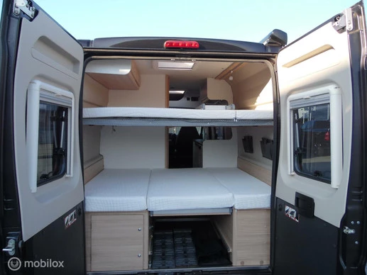 Sunlight BUSCAMPER 601 4.PERS 2.3 M-JET 140PK 9G AUTOMAAT EURO 6 - Afbeelding 10 van 30