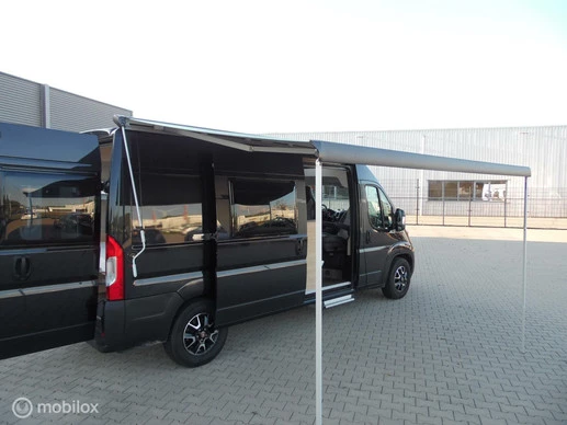 Sunlight BUSCAMPER 601 4.PERS 2.3 M-JET 140PK 9G AUTOMAAT EURO 6 - Afbeelding 12 van 30
