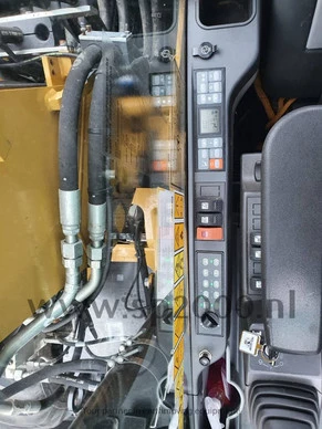 Caterpillar  - Afbeelding 9 van 24