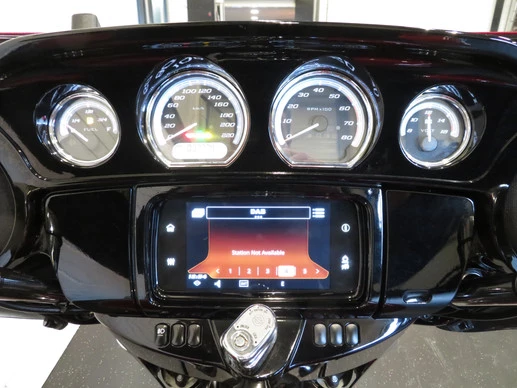 Harley-Davidson Electra Glide - Afbeelding 11 van 16
