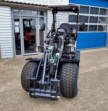 Kubota  - Afbeelding 8 van 16