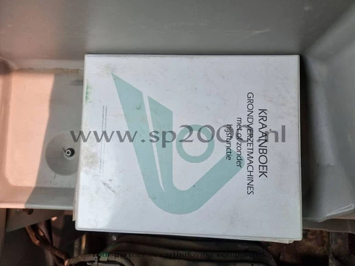 Caterpillar  - Afbeelding 15 van 24