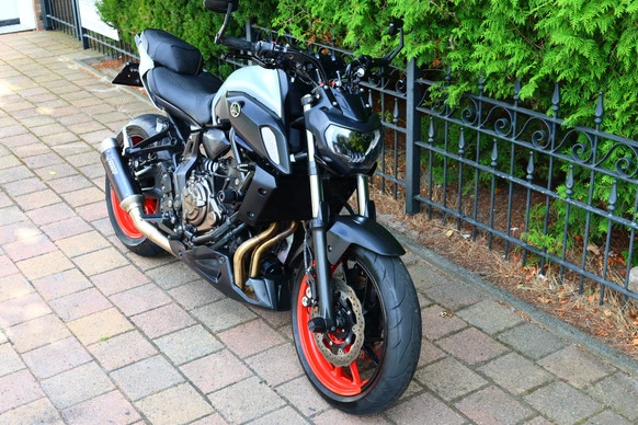 Yamaha MT 07 - Afbeelding 10 van 25