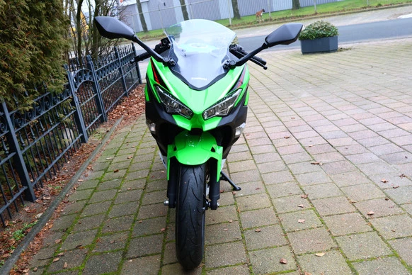 Kawasaki Ninja 400 - Afbeelding 11 van 25