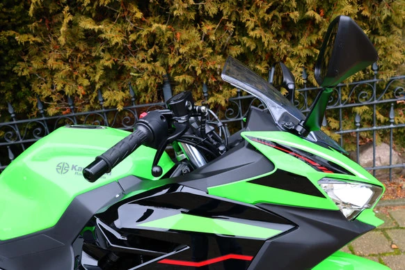 Kawasaki Ninja 400 - Afbeelding 12 van 25