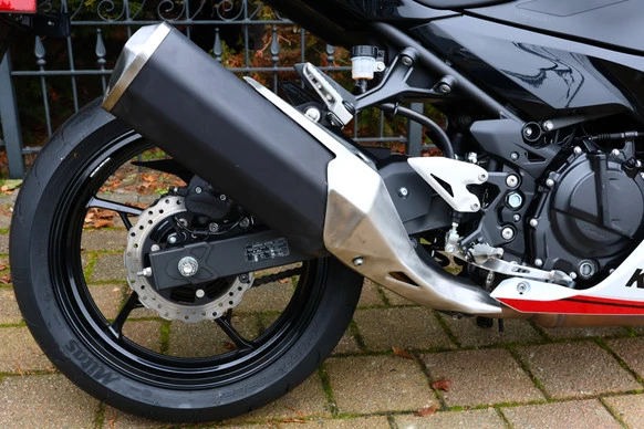 Kawasaki Ninja 400 - Afbeelding 15 van 25