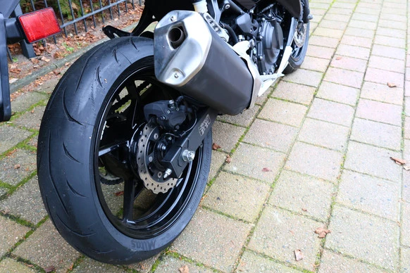 Kawasaki Ninja 400 - Afbeelding 16 van 25