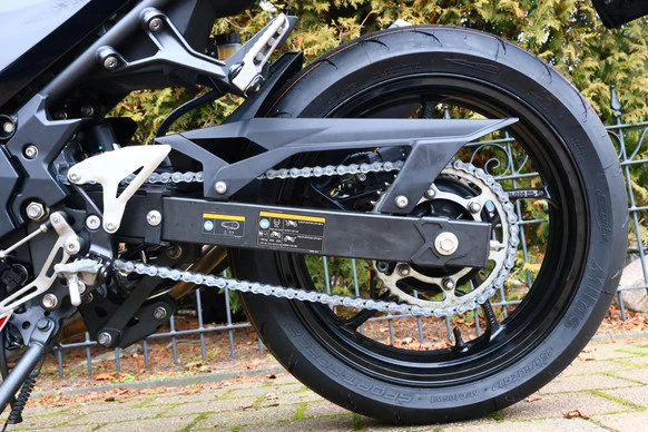 Kawasaki Ninja 400 - Afbeelding 21 van 25