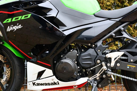 Kawasaki Ninja 400 - Afbeelding 23 van 25
