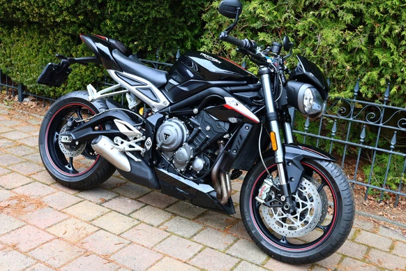 Triumph Street Triple - Afbeelding 7 van 25
