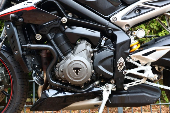 Triumph Street Triple - Afbeelding 22 van 25