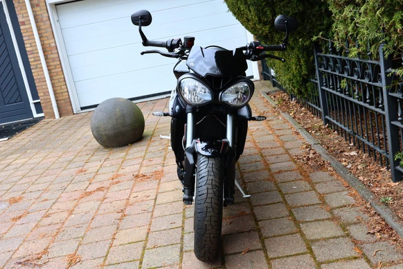 Triumph Street Triple - Afbeelding 24 van 25