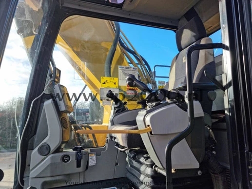 Caterpillar  - Afbeelding 12 van 24