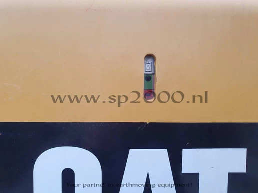 Caterpillar  - Afbeelding 17 van 24