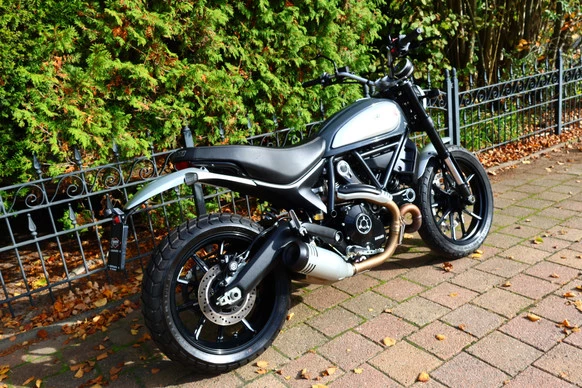 Ducati Scrambler - Afbeelding 8 van 25