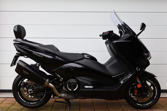 Yamaha T-MAX