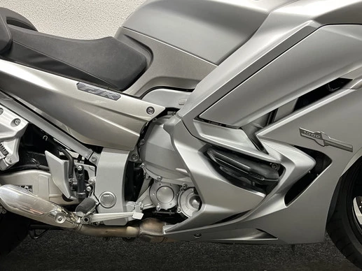 Yamaha FJR 1300 - Afbeelding 5 van 20