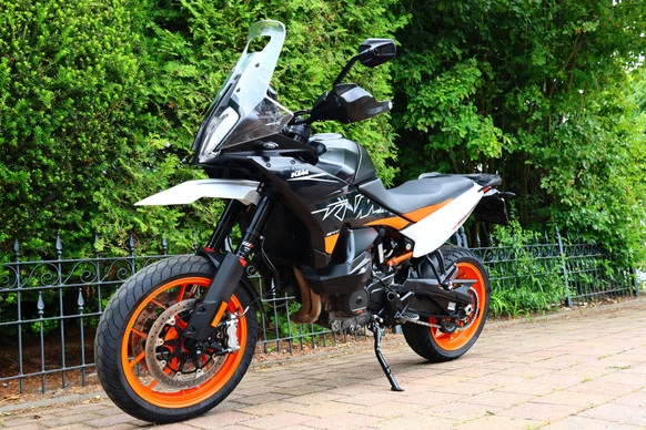 KTM 890 - Afbeelding 2 van 25