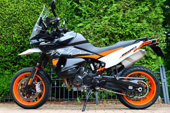 KTM 890 - Afbeelding 4 van 25
