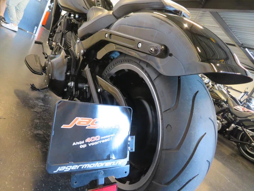 Harley-Davidson Fat Boy - Afbeelding 14 van 16