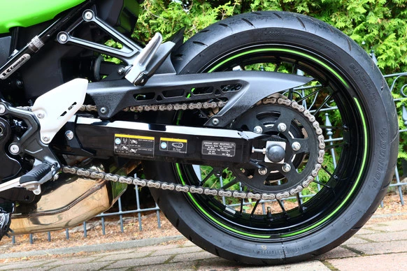 Kawasaki Z900 - Afbeelding 16 van 25