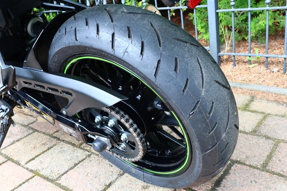 Kawasaki Z900 - Afbeelding 17 van 25