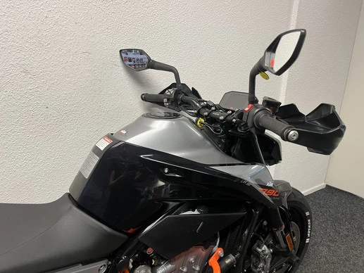 KTM 790 Duke - Afbeelding 8 van 15