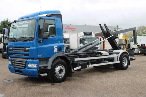 DAF CF - Afbeelding 2 van 30
