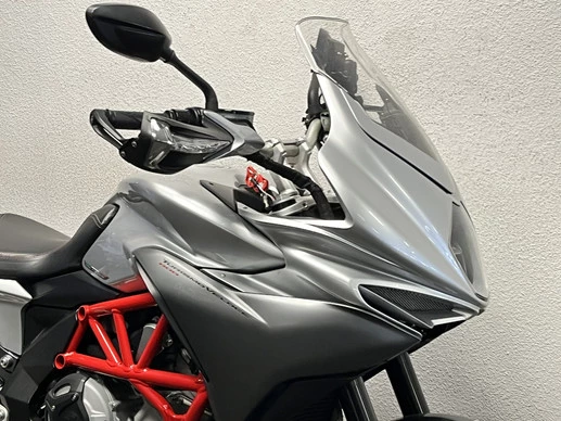 MV Agusta Turismo veloce - Afbeelding 8 van 18