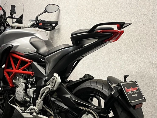 MV Agusta Turismo veloce - Afbeelding 12 van 18