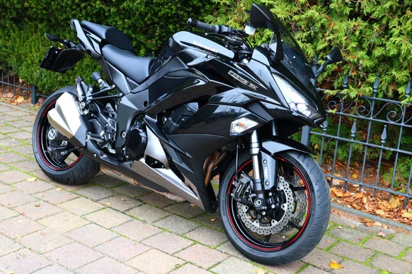 Kawasaki Z1000 - Afbeelding 7 van 25