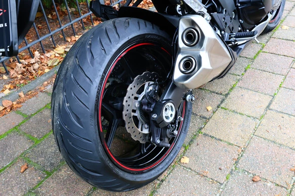 Kawasaki Z1000 - Afbeelding 17 van 25