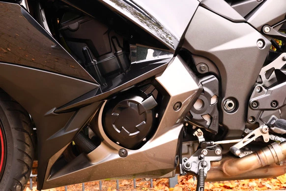 Kawasaki Z1000 - Afbeelding 23 van 25