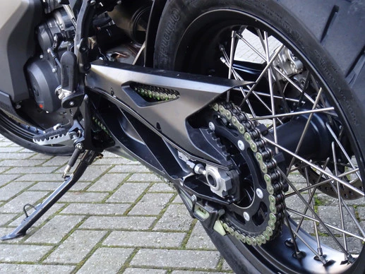 KTM 890 - Afbeelding 11 van 13