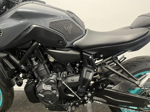 Yamaha MT 07 - Afbeelding 17 van 22