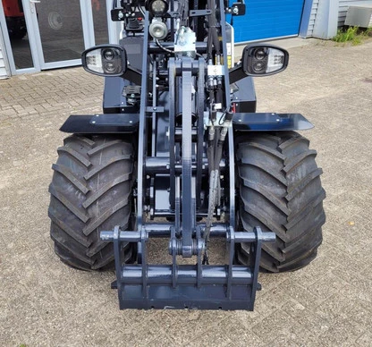 Kubota  - Afbeelding 7 van 20