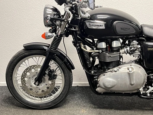 Triumph - Afbeelding 13 van 19