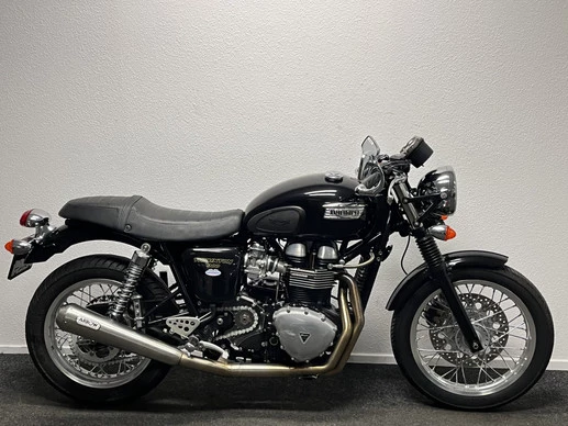 Triumph - Afbeelding 1 van 19