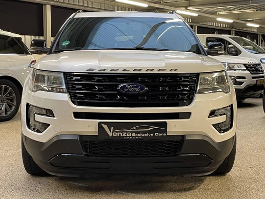 Ford Explorer - Afbeelding 2 van 11