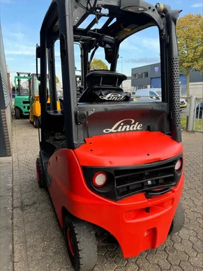 Linde heftruck - Afbeelding 3 van 5