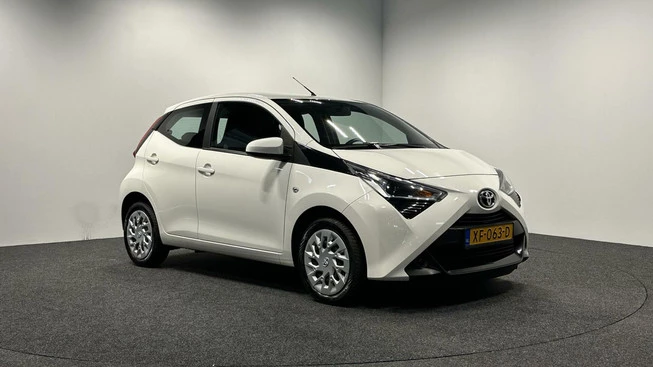 Toyota Aygo - Afbeelding 3 van 28