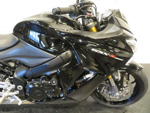 Suzuki GSX - Afbeelding 9 van 13