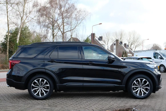 Ford Explorer - Afbeelding 2 van 30