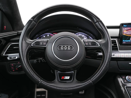 Audi S8 - Afbeelding 17 van 30