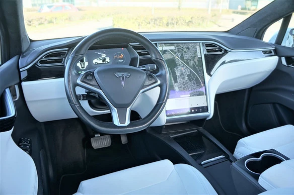 Tesla Model X - Afbeelding 8 van 26