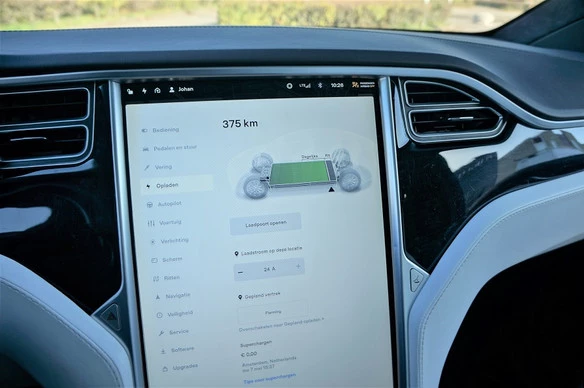 Tesla Model X - Afbeelding 17 van 26