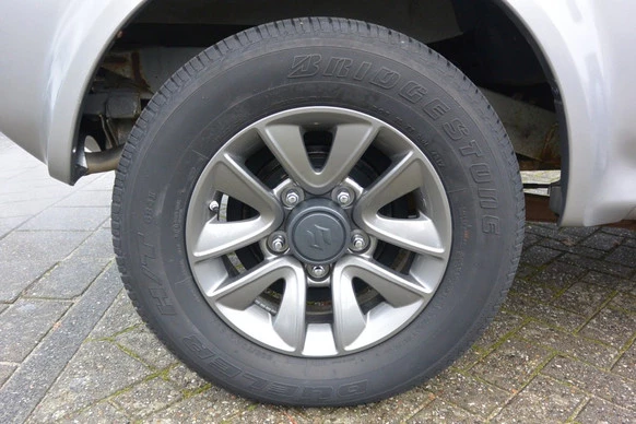 Suzuki Jimny - Afbeelding 10 van 21