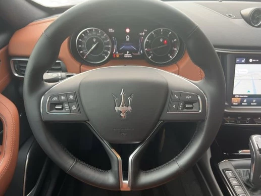 Maserati Levante - Afbeelding 9 van 21