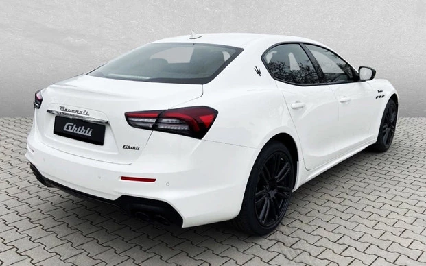 Maserati Ghibli - Afbeelding 3 van 12