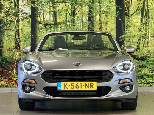 Fiat 124 Spider - Afbeelding 2 van 30